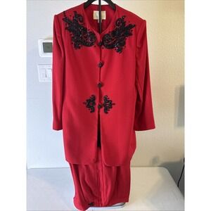 Ivana Women's Red 2pc Pant Suit with Beading 100% Wool Size 12